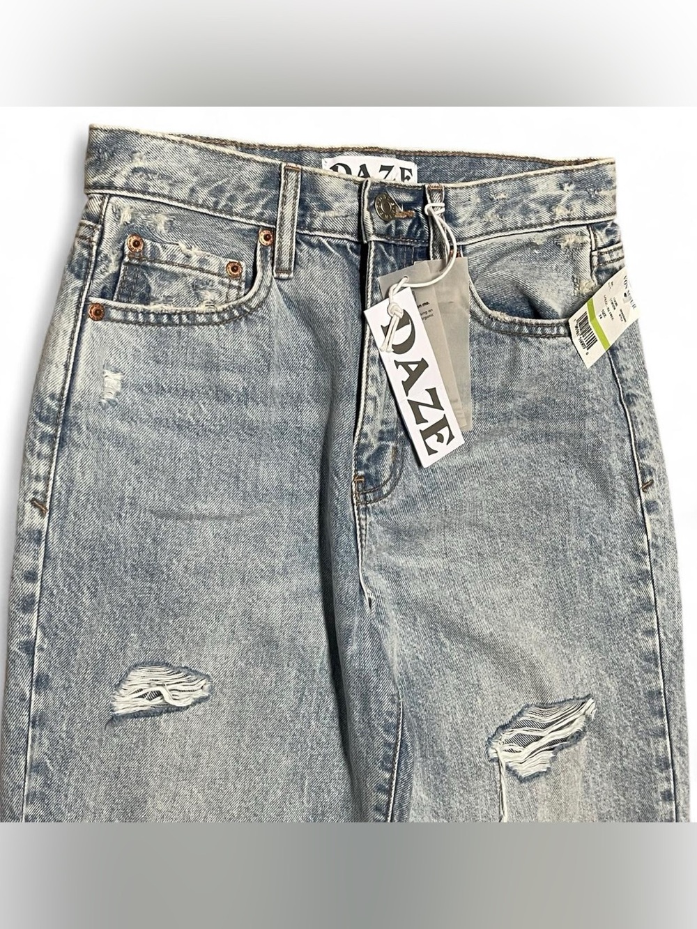 Daze Denim Women's Sundaze High Rise Dad Distressed Jeans Size 24 NWT 27x27 - Picture 2 of 11